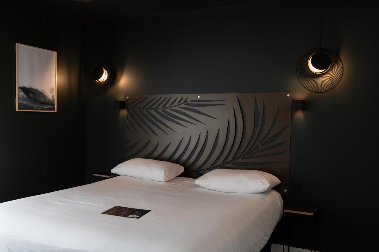 Logis Golfe Hotel วานส์ ภายนอก รูปภาพ