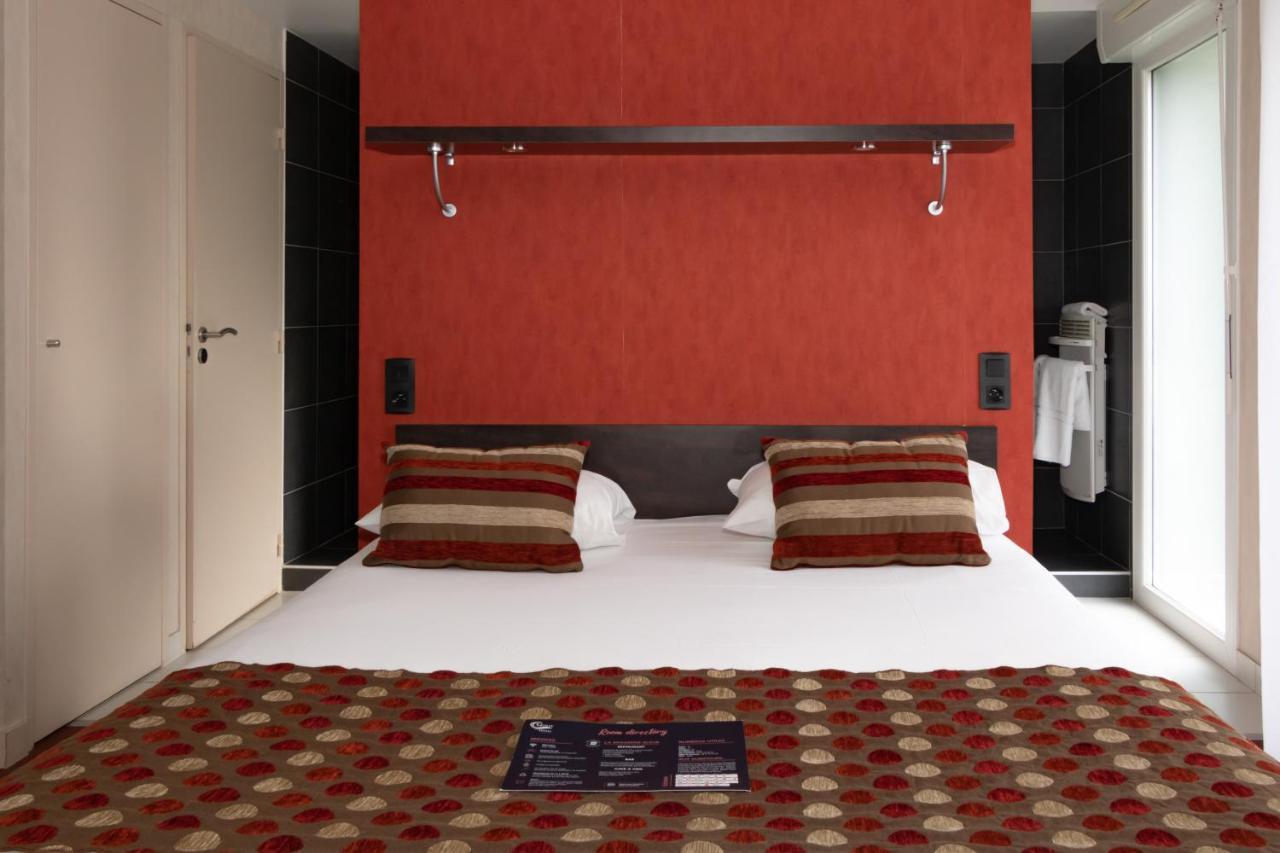 Logis Golfe Hotel วานส์ ภายนอก รูปภาพ