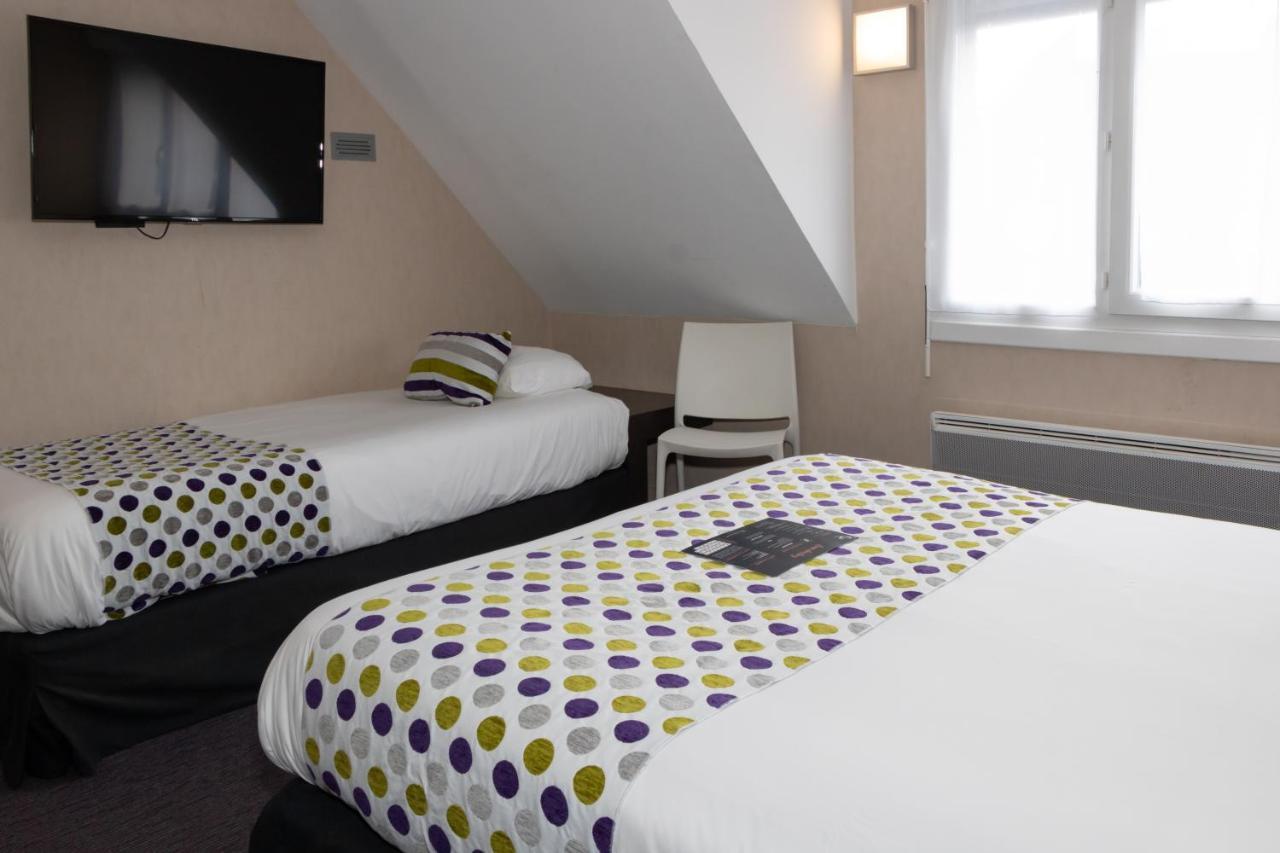 Logis Golfe Hotel วานส์ ภายนอก รูปภาพ
