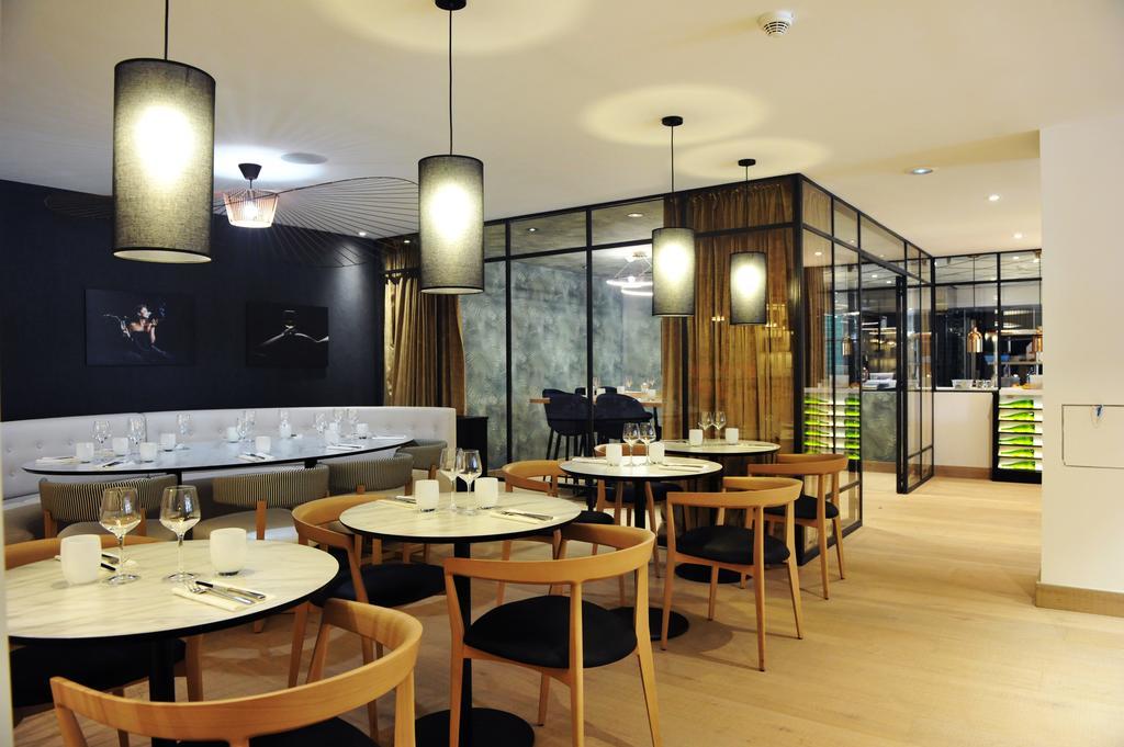 Logis Golfe Hotel วานส์ ภายนอก รูปภาพ